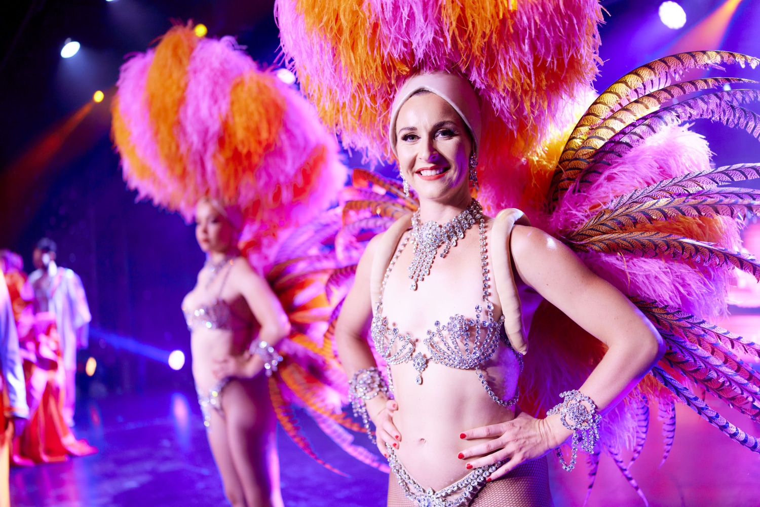 CABARET MOUSTACHE VOYAGES FERRON.