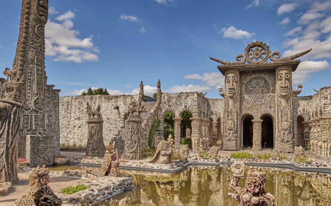 LAVAL ET LE MUSEE ROBERT TATIN